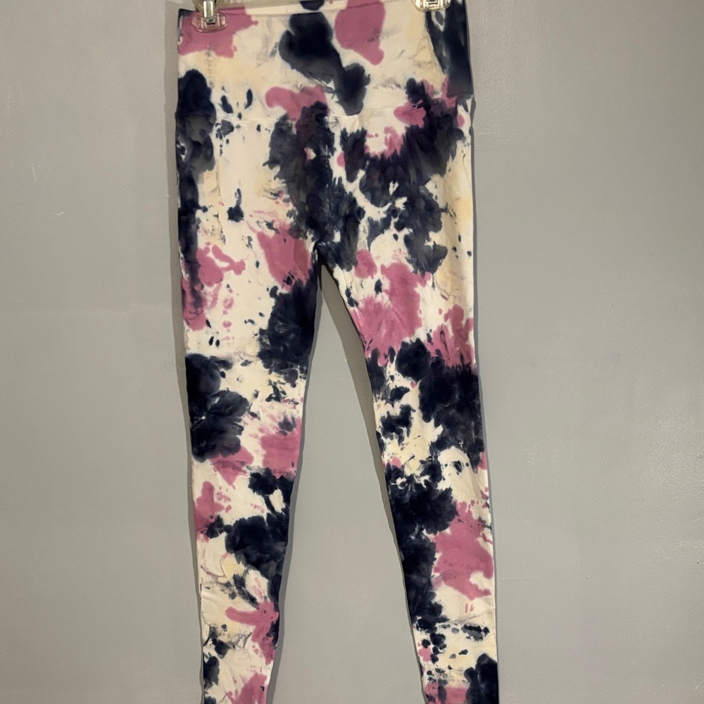 Spiritual Gangster Multicolor Tie-Dye Leggings - Picture 4 of 8